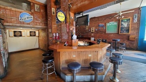 564 South High Street, Columbus, OH, 43215