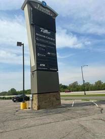 200 W Greenway St , Derby, KS, 67037