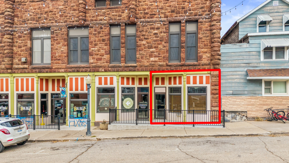 216 E Ludington St, Iron Mountain, MI, 49801