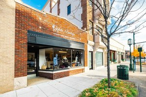 361 E Maple Rd, Birmingham, MI, 48009