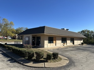 2920 NE Adams St, Peoria, IL, 61603