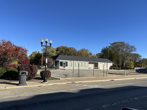 1017 W Main St, Peoria, IL, 61606