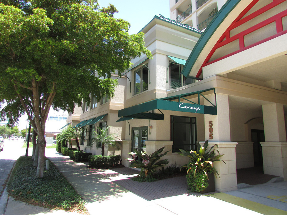 505 S. Orange Ave., Ste.'s C1 & C2, Sarasota, FL, 34236