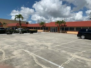 515 Cape Coral Parkway West, Cape Coral, FL, 33914