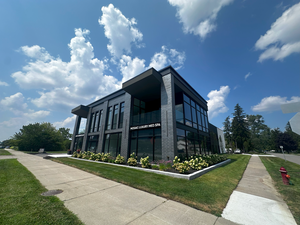 189 E Big Beaver Rd, Troy, MI, 48083