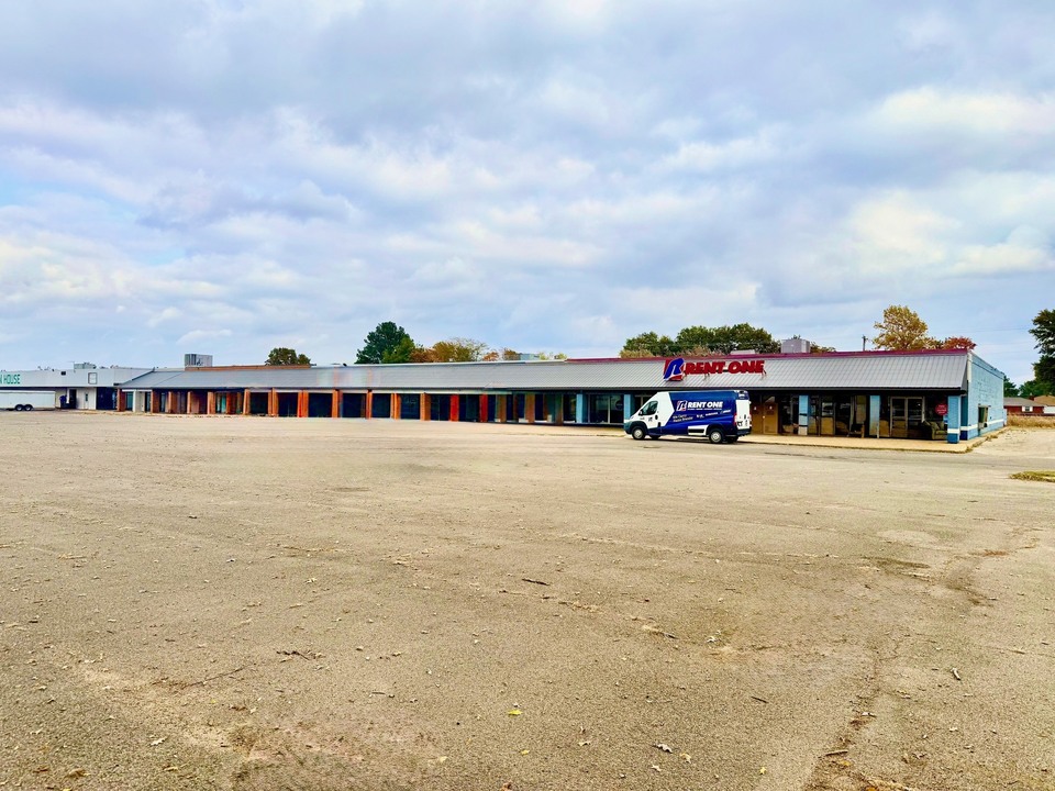 1100 North Douglass Street, Malden, MO, 63863