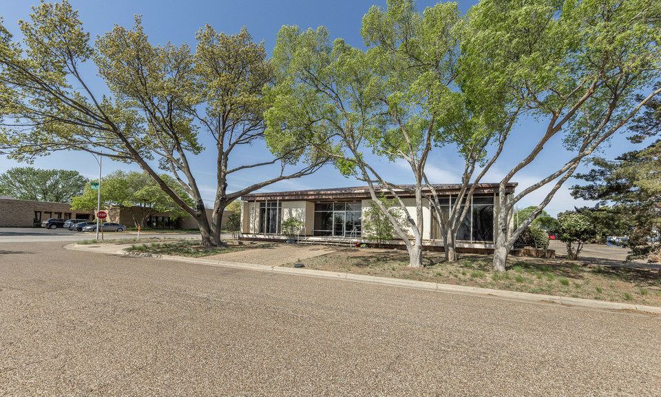 12 Briercroft Office Park, Lubbock, TX, 79412