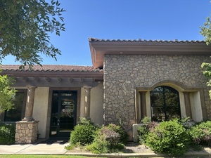 2450 S Arizona Ave. Suite 8, Chandler, AZ, 85286