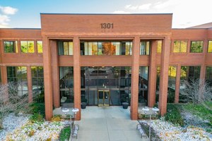 1301 West Long Lake Road, Troy, MI, 48098