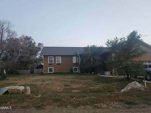 284 Knott Loop, Bainville , MT, 59212