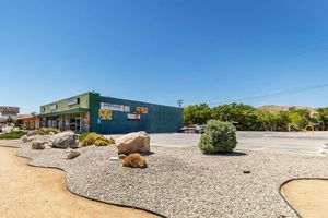 55690 - 55696 29 Palms Highway, Yucca Valley, CA, 92284
