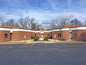 5016 N University, Peoria, IL, 61614