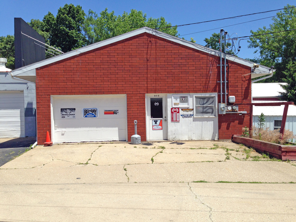 404 S Main St, Creve Coeur, IL, 61610 404 S Main St, Creve Coeur, IL