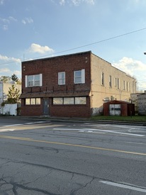 1706 & 1708 Woodville Rd, Toledo, OH, 43605