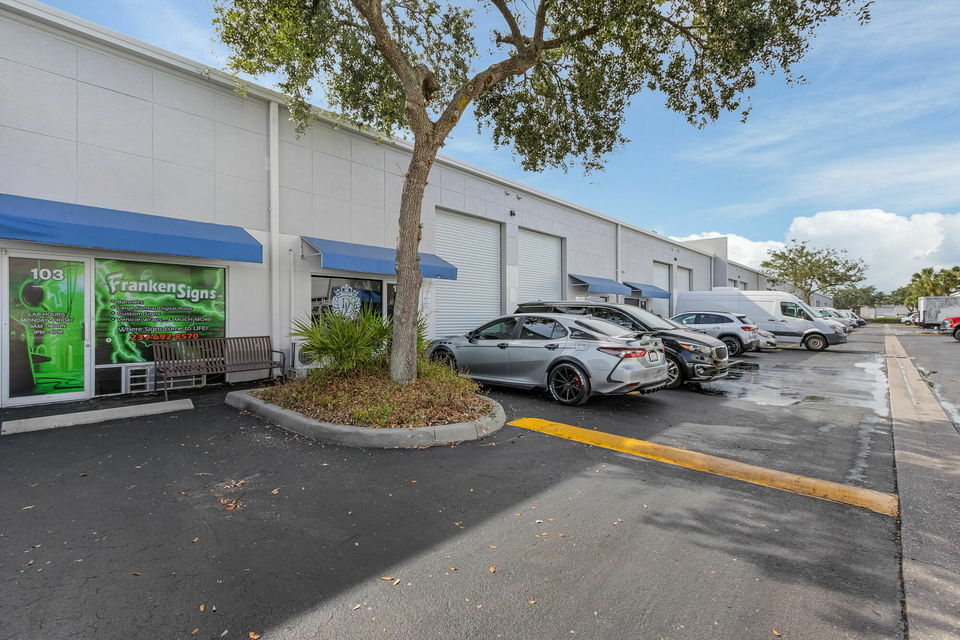 4110 & 4120 Enterprise Avenue, Naples, FL, 34104