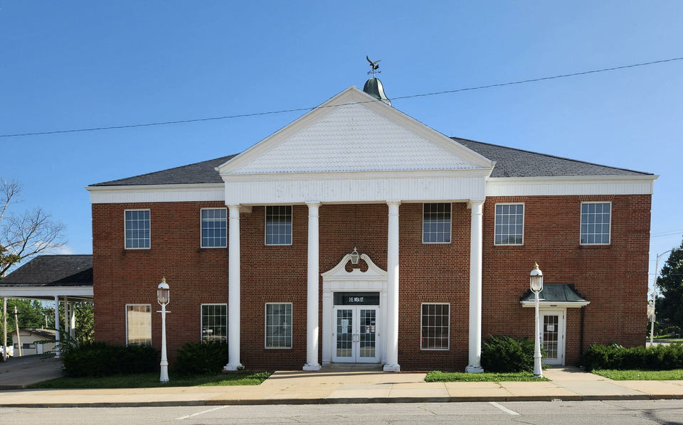 3 E Wea Street, Paola, KS, 66071