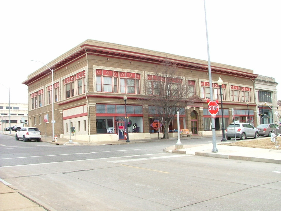 501 Francis St, Saint Joseph, MO, 64501