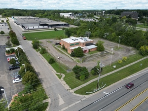 513 N Telegraph Rd, Waterford, MI, 48328