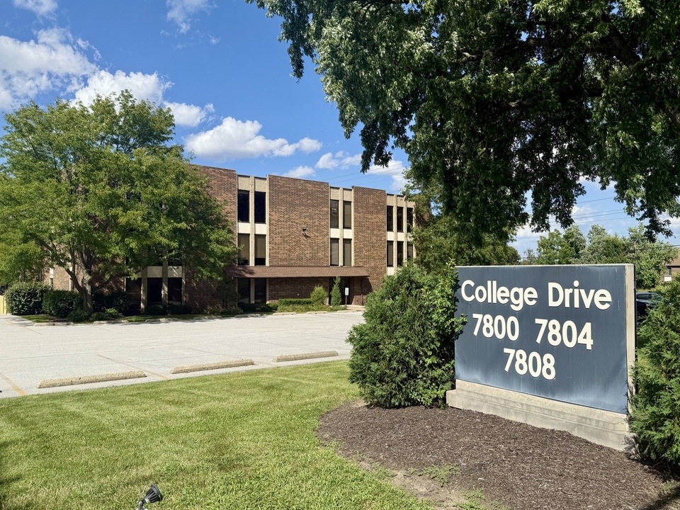7800 W College Dr, Palos Heights, IL, 60463