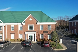 406 Blankenbaker Pkwy Suite J, Douglass Hills, KY, 40243