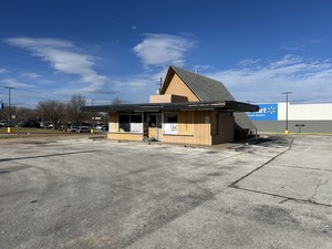 1839 E Bennett St, Springfield, MO, 65804