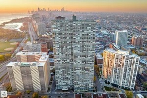 655 W Irving Park Rd, Chicago, IL, 60613