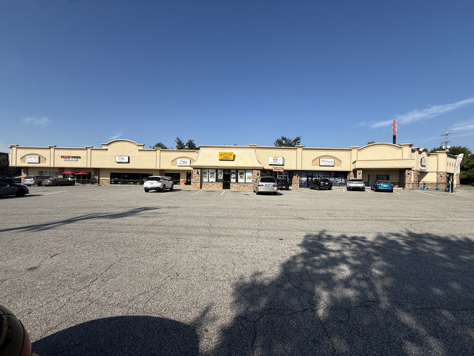 4210 Bishop Lane, Louisville, KY, 40218