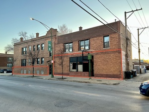 3400 W Evergreen Ave, Chicago, IL, 60651