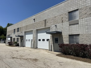 6161 N Flint Rd, Glendale, WI, 53209