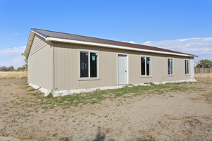 197 Knott Loop, Bainville, MT, 59212