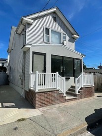 356 Willis Ave, Mineola, NY, 11501