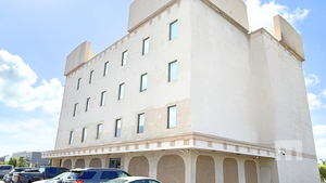 4350 W Hallandale Beach Blvd, Pembroke Park, FL, 33023