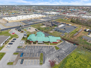 1102-1108 West Poplar Place, Rogers, AR, 72756