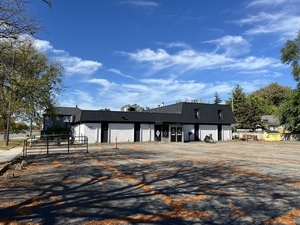 7531 East Eight Mile Road, Warren, MI, 48091