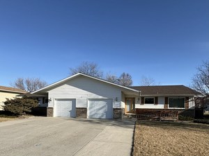 351 Montclair Dr, Billings, MT, 59102