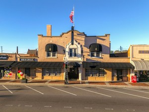 116 S Main St, Enterprise, AL, 36330