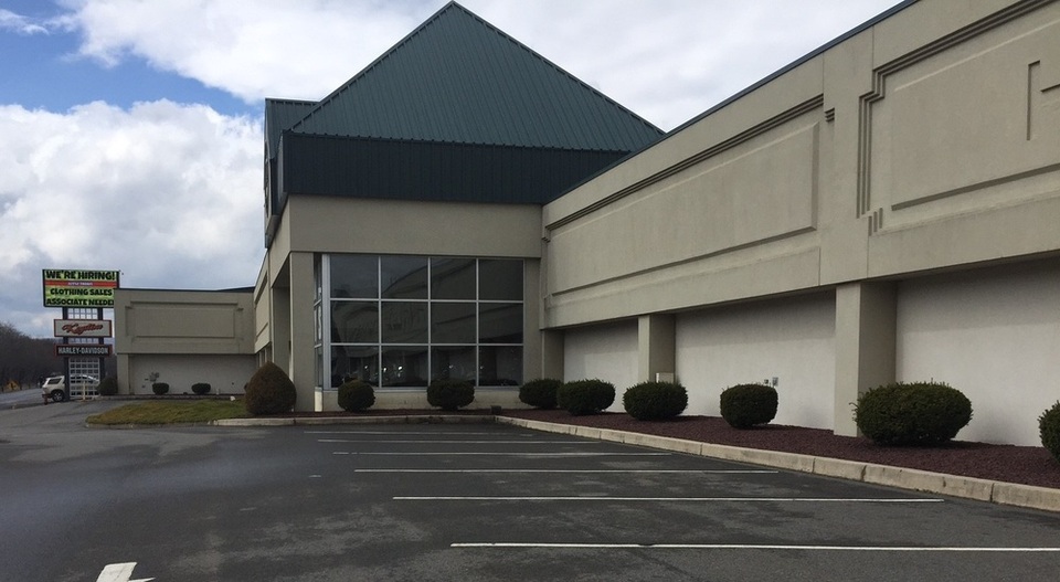 42,502 SF MultiUse Building 770 State Road, Parryville, PA, 18244