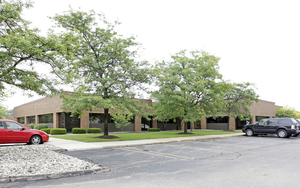 33025-33145 Schoolcraft Rd, Livonia, MI, 48150