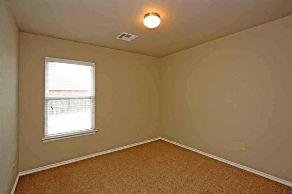 2429 Central Avenue, Saint Petersburg, FL, 33713