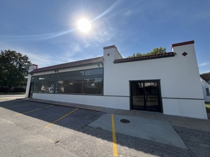 201 W 1st St, Newton, KS, 67114