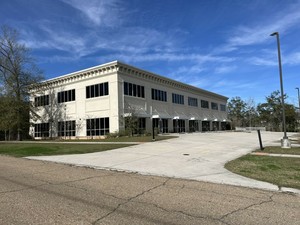 211 S Tyler St, Covington, LA, 70433