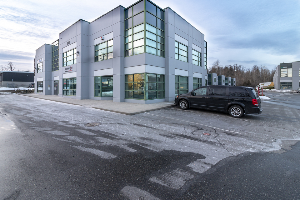 Office Space For Lease in Abbotsford Industrial Area 30701 Simpson