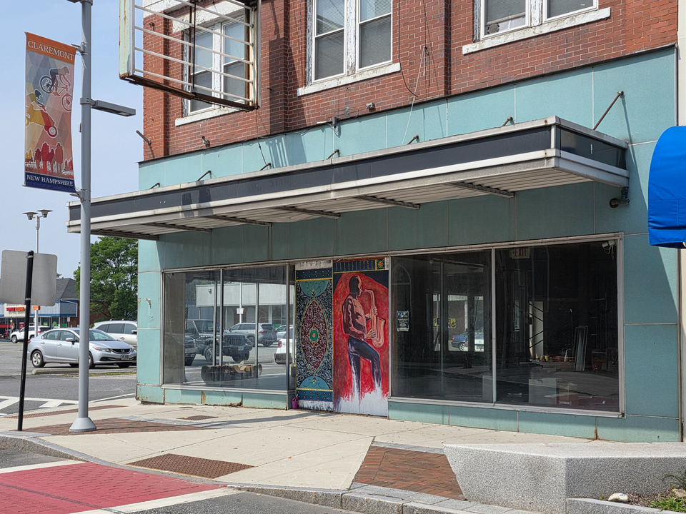 65 Pleasant St, Claremont, NH, 03743