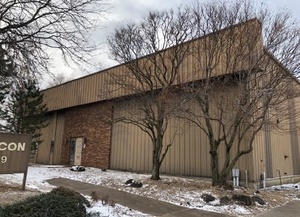 8819 N Pioneer Rd, Peoria, IL, 61615