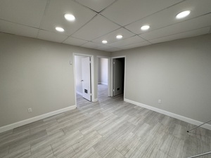 2700 South Tamiami Trail, Sarasota, FL, 34239