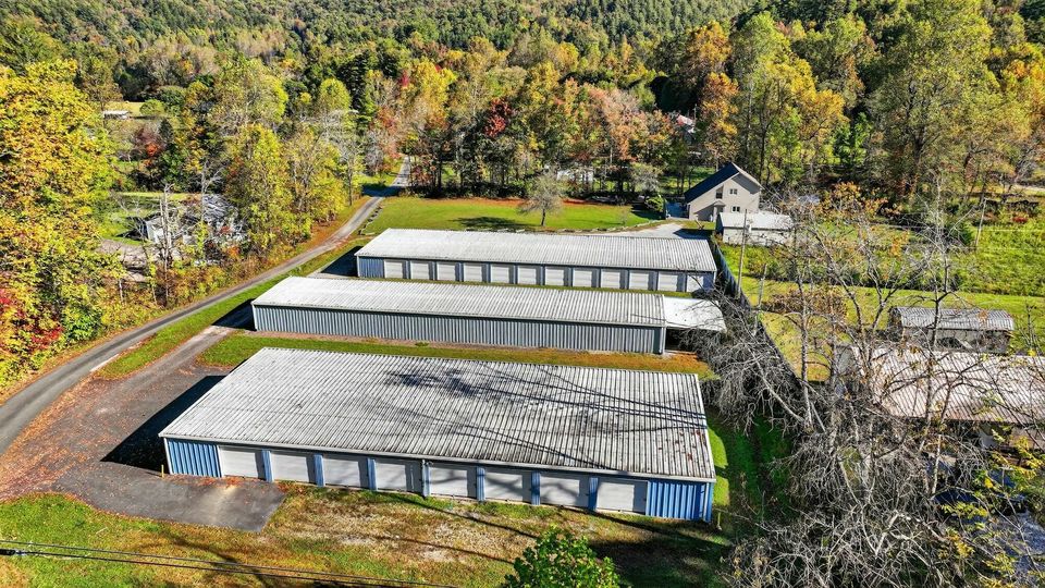 26 River Drive, Robbinsville, NC, 28771