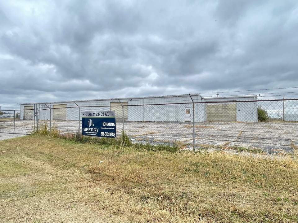 13 N Industrial Ave, Wellington, KS, 67152