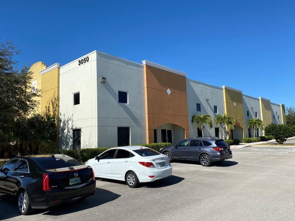 3030-3070 Venture Lane, Melbourne, FL, 32934