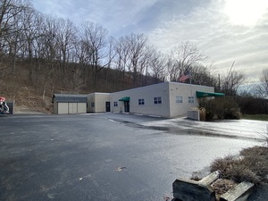 2741 Noblestown Road, Greentree, PA, 15205