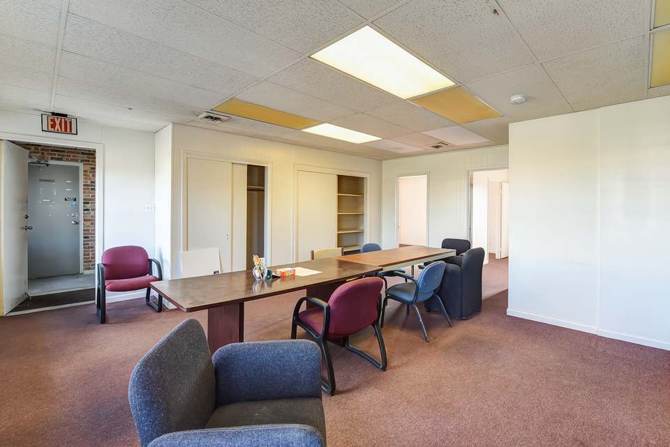 Office Space for Lease in Clinton 7902 Old Branch Ave, Clinton, MD, 20735